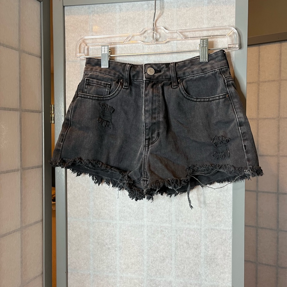 PacSun 2” black High Rise Festival jean shorts